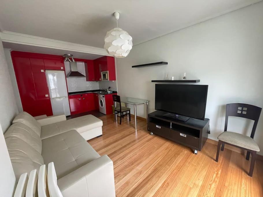 Apartamento Centro Con Garaje Кастро-Урдиалес Экстерьер фото